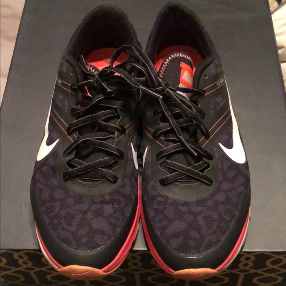 Nike women’s shoes